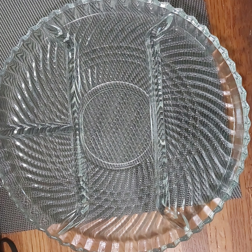 Swirl Design Divided Serving Dish